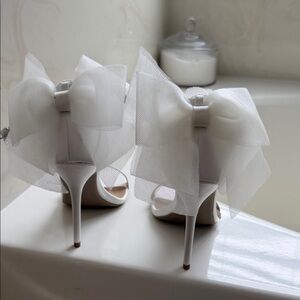 White Bow Heels